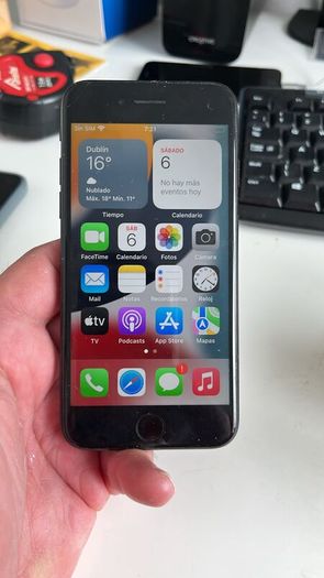 Apple iPhone 7 A1778 Black - Unlocked - Good Battery