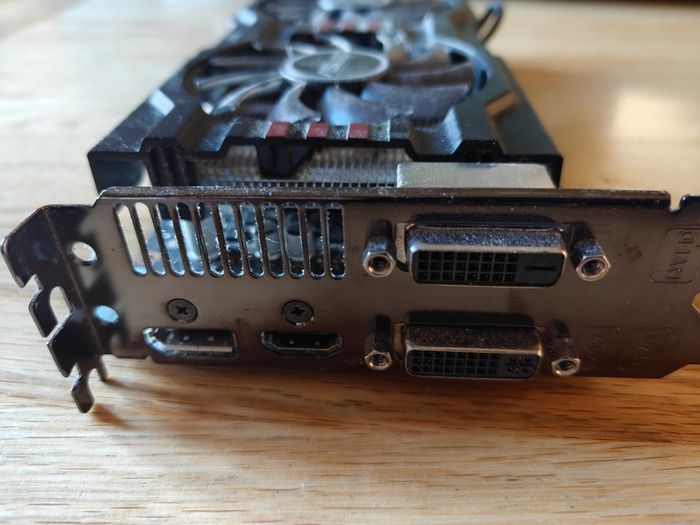 Asus Radeon Hd 7790