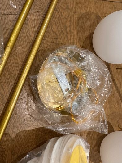 2 x ceiling lights