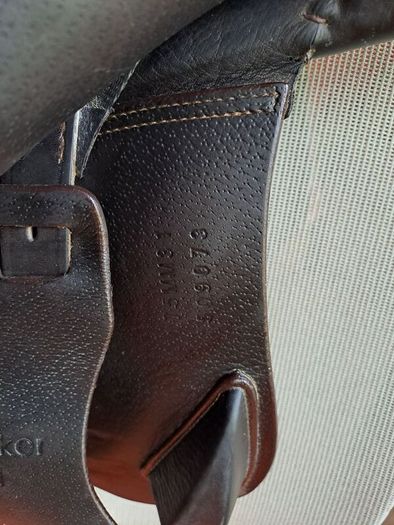 17.5" John Whitaker close contact jump saddle