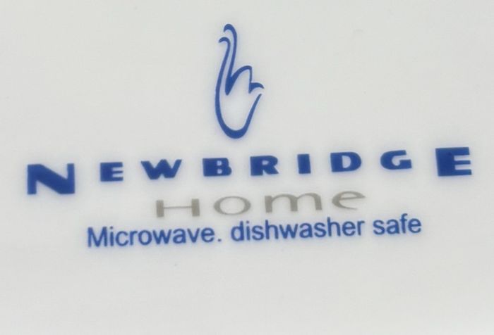 Newbridge oval bowl 12 inches in length ideal for potpourri or as a serving bowl as microwave and dishwasher safe