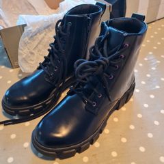 Clarks Boots size UK 4.5