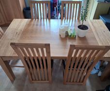 Table and chairs 6