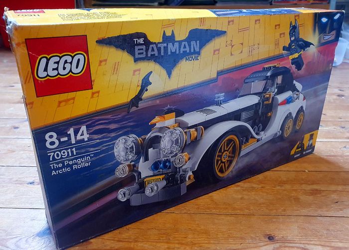 Lego The Batman Movie 70911: The Penguin Arctic Roller (2017) 100% Complete W/BOX