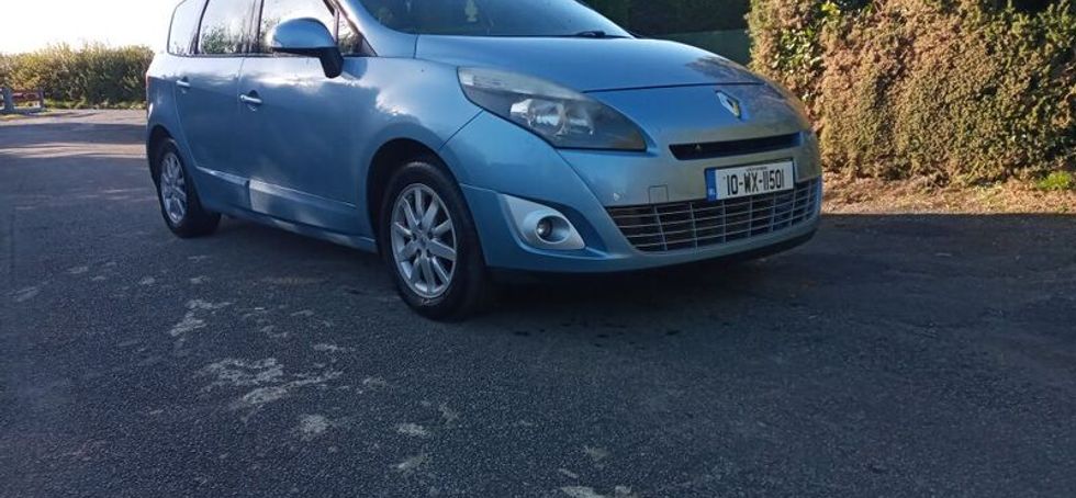 2010 Renault Grand Scenic