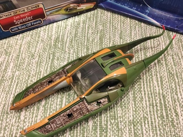 Star Wars Zam Wesell speeder