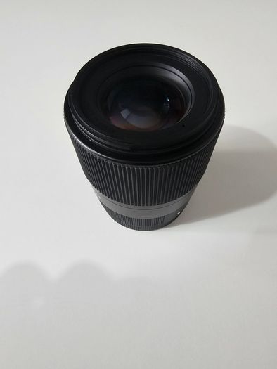 Sony A6500 and Sigma 30mm f1.4 lens kit (Euro 590)