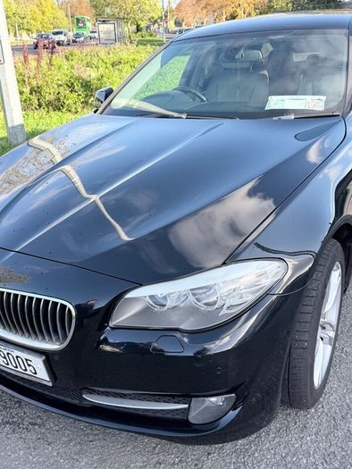 BMW 5-Series 2011