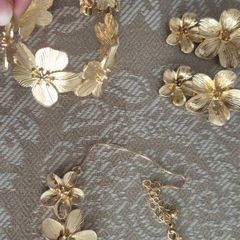 jewellery set