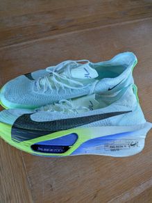 Running shoes