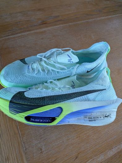 Running shoes