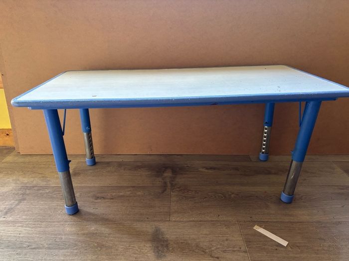 Childrens table