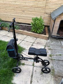Knee walker