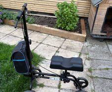 Knee walker