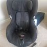 Maxi cosy rotating car seat with Isofix base Image 6