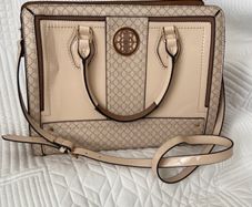 River island hand bag