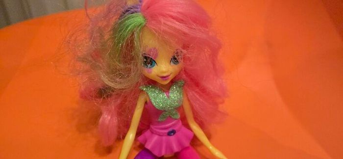 Equestria Girls Rainbow Rocks Neon Fluttershy Doll MLP G4 My Little Pony 2014
