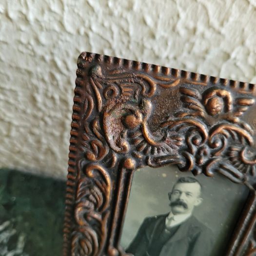 Art noveau embossed copper photo frame