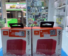 JBL Go Essential