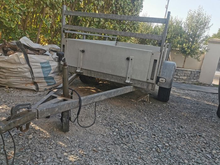 Trailer