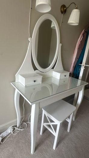 Elegant White Dressing Table with Oval Mirror & Stool
