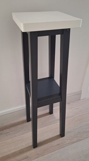 Plant stand