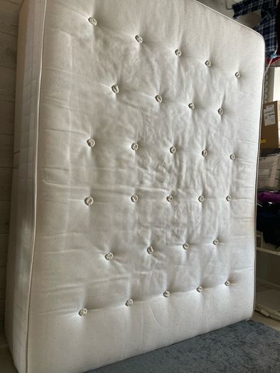 Free Respa Kingsize Mattress