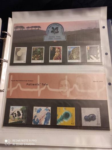Stamp album UK's Presentation packs x 100