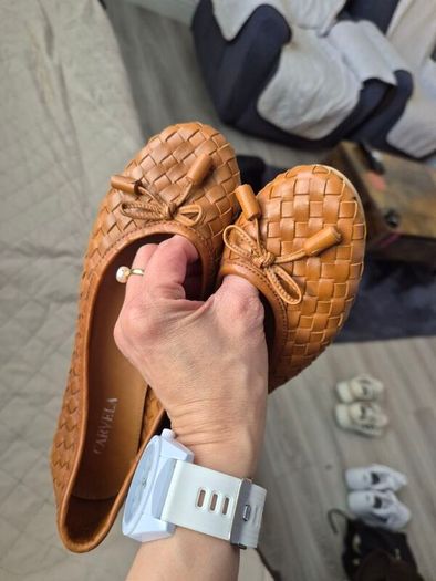 Carvela tan.leather weaved flats