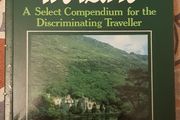 The Connoisseurs Guide To Ireland: A Select Compendium For The Discriminating Traveller by Don Fullington