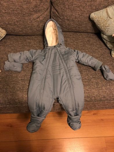 Snow suit mamas and papas