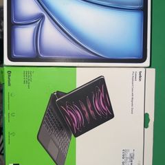 ipad air M3 13inch with keyboard