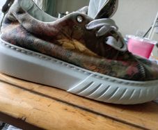 Andia fora trainers
