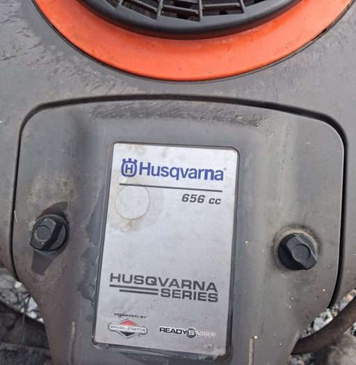 Husqvarna tc142 ride on mowerjust serviced in imaculate condition