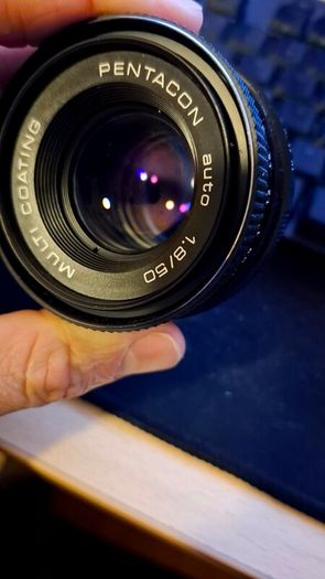 pentacon 1.8 50mm M42 prime Lens