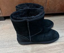 Next (UGG style) black boots