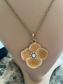 A&C necklace