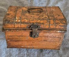 Small vintage metal trunk.