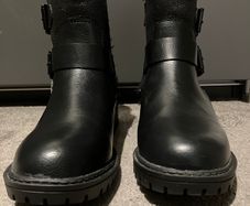 Buckle Casual Boot Fur Lining size 38 5 black BRAND NEW