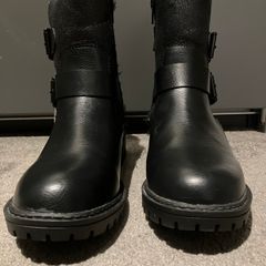 Buckle Casual Boot Fur Lining size 38 5 black BRAND NEW