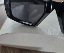 Gucci PRADA  Tom Ford  Dior Carrera RayBan