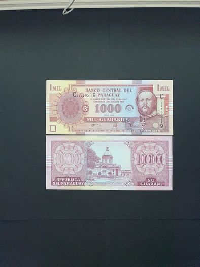 Paraguay. 1,000. Guaranies  1995 . Pick 207c.  ( Uncirculated )