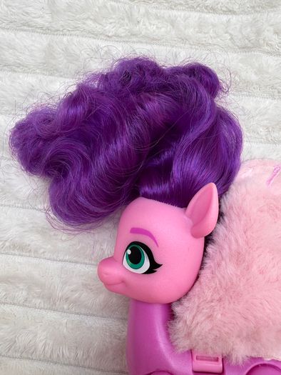 My Little Pony A New Generation Movie Singing Star Princess Petals approx. 7" Used Please see photos