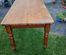Dining Table 5'
