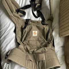 ergobaby baby carrier