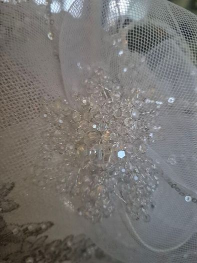Fascinator wedding. Handmade by Fiona Rafter