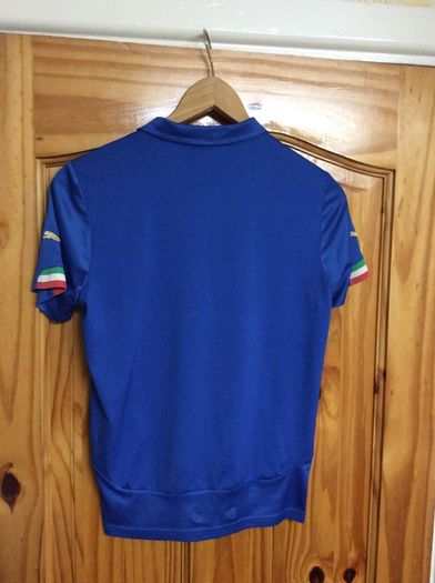 Italy Football. Italia Football. Official Puma Youths Home Jersey. Collect In Dublin Or Receive Via Post.