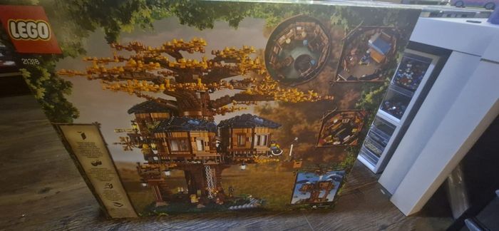 Brand new never opened lego treehouse