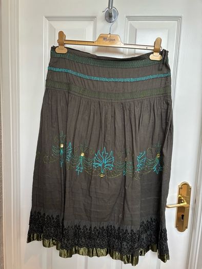 Vila Skirt - Size L