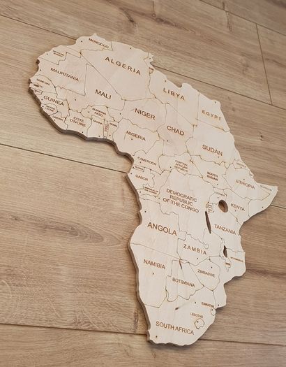 2D Classic Version Map of The World Country Borders and Names